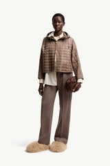 Taupe