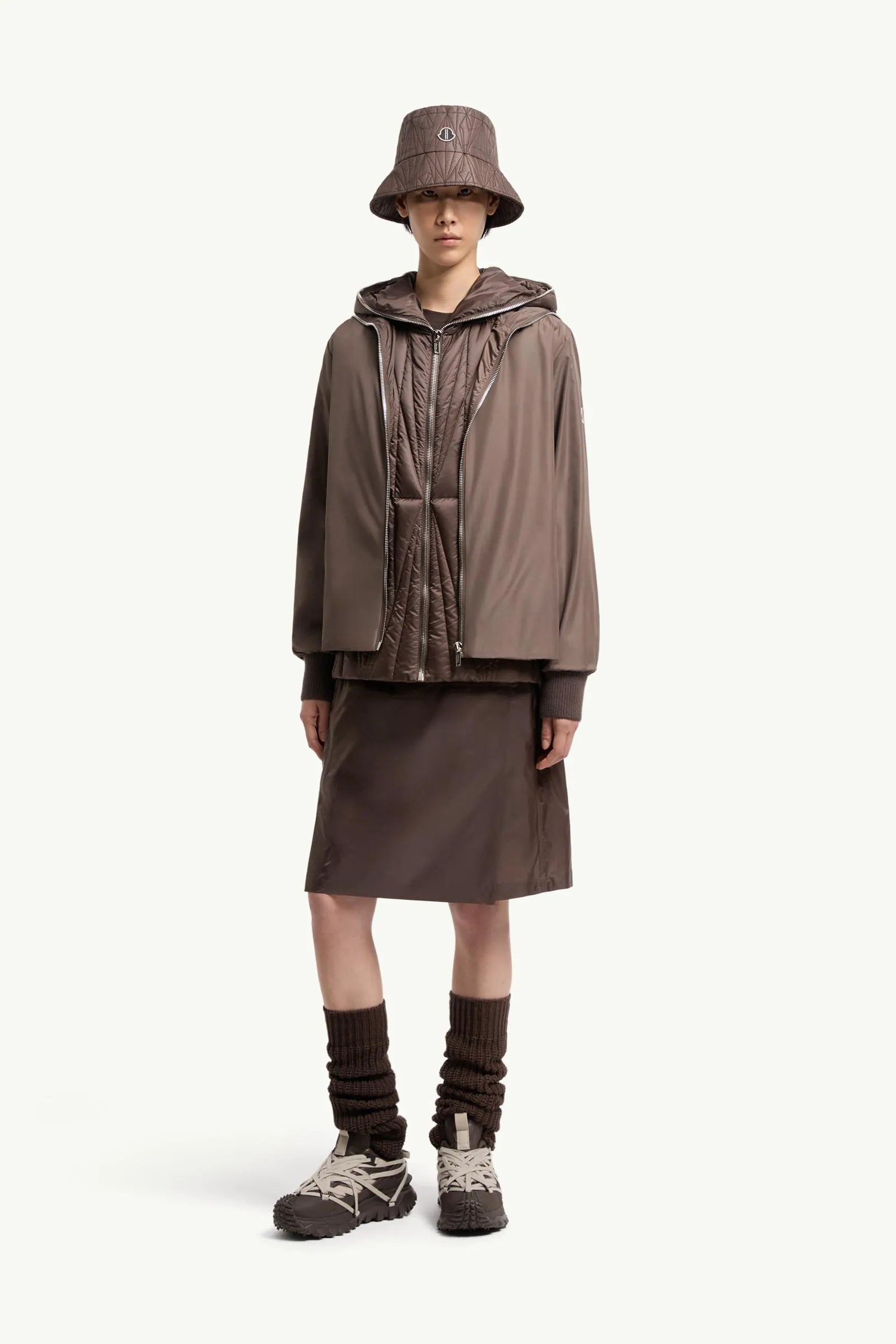 Taupe
