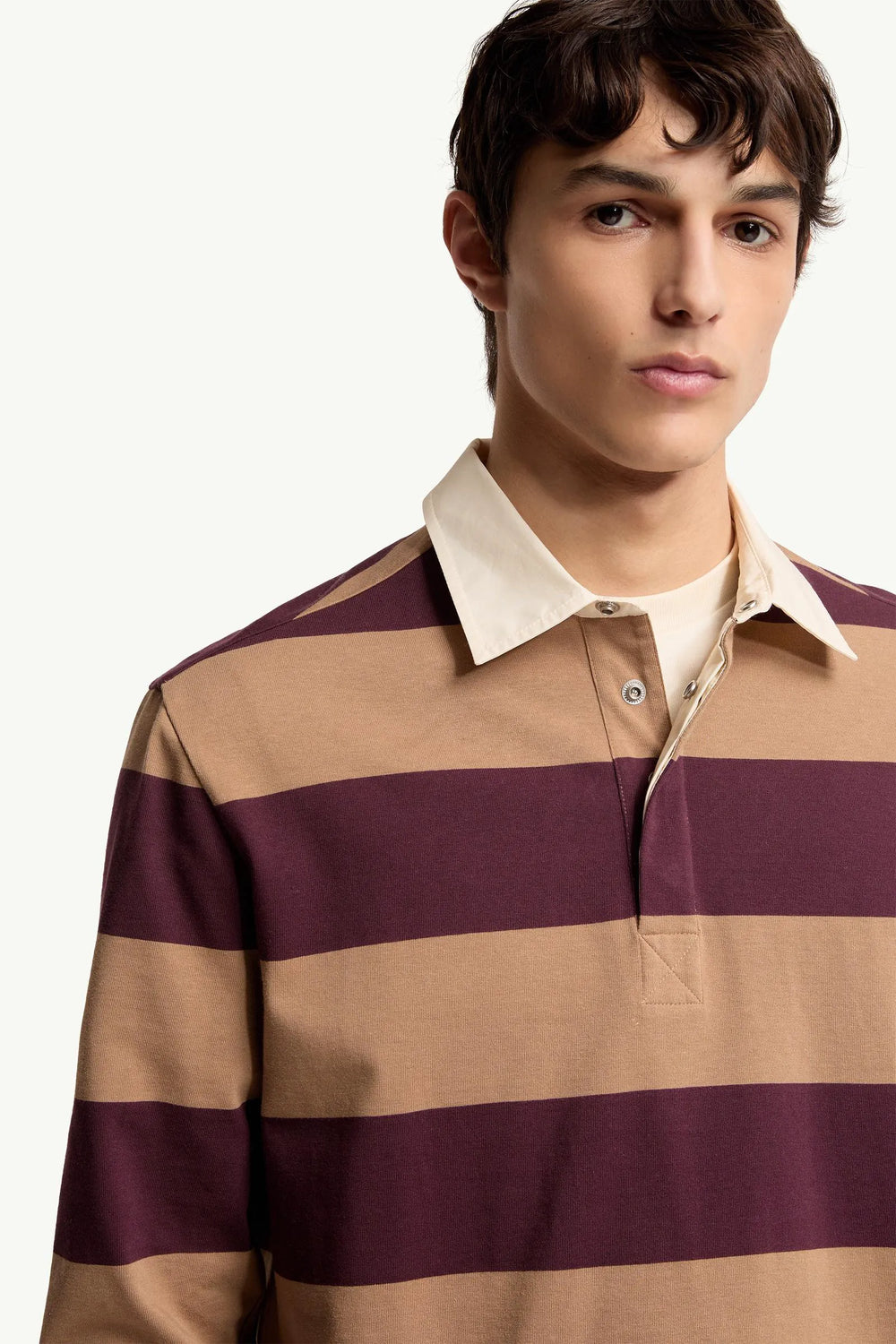 Beige & Burgundy