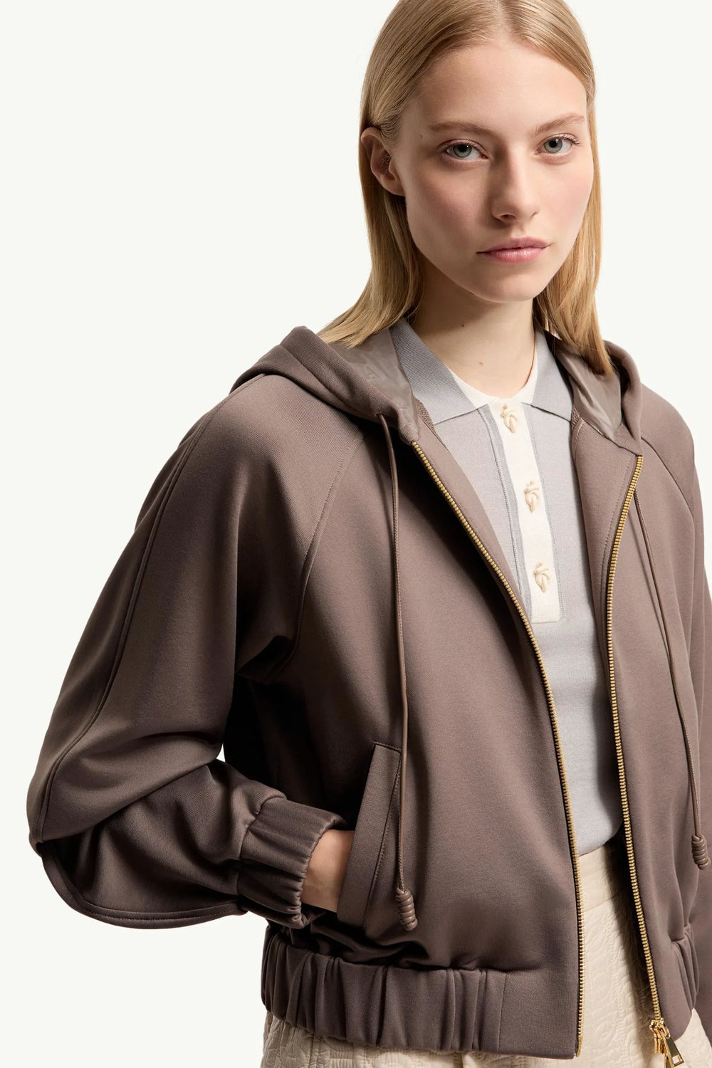 Taupe